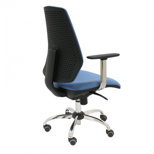 silla-giratoria-hexa-tapizada-en-azul-base-cromada-con-brazos-510x510